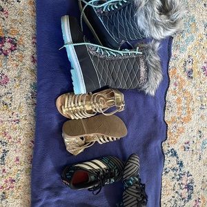 Girls size 2 justice boots and gold sandals.  2.5 kids Messi soccer cleats